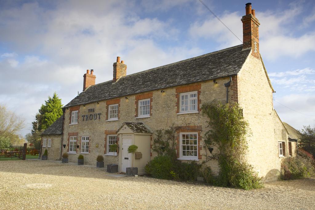 The Trout At Tadpole Bridge Hotel Faringdon Buitenkant foto